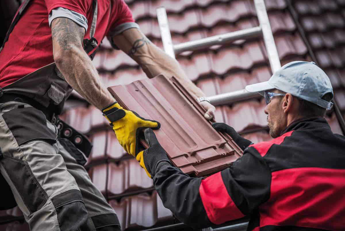 claygate roofing and guttering tile and slate roof replacement banner